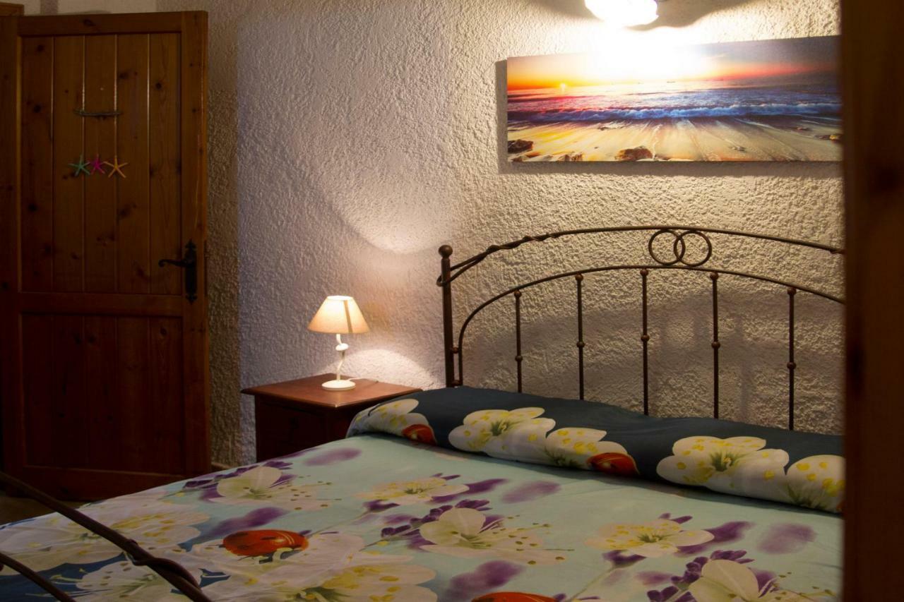 Ti Porto Al Mare Apartment Iun P7641 Cala Gonone Exteriér fotografie